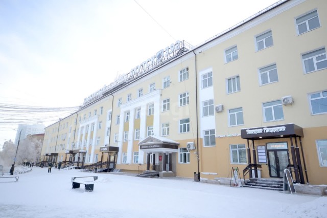 2 комн., 55 м², Хрущевка, Центр - район пл. Орджоникидзе 15