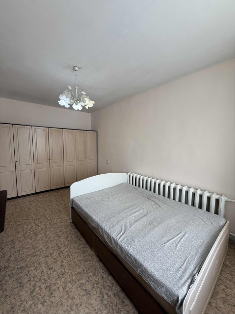 3 комн., 60 м², Блочный, 17 квартал 5