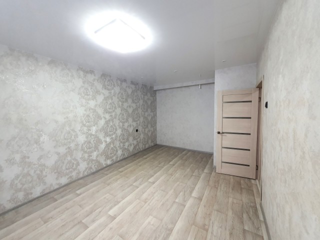 1 комн., 38 м², Блочный, Жатай 4