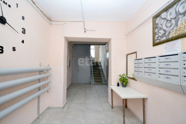 2 комн., 55 м², Хрущевка, Центр - район пл. Орджоникидзе 17