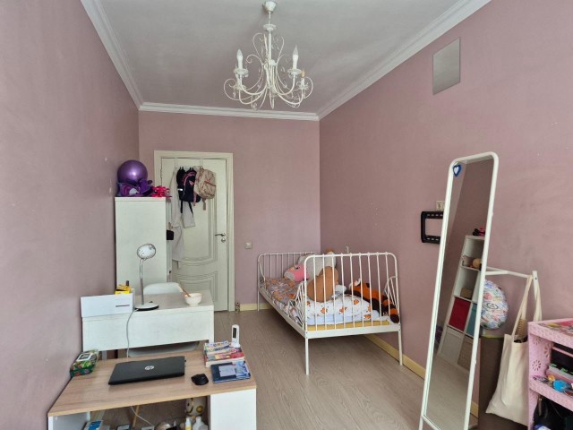 3 комн., Монолитно-каркасный, 203 мкрн. 6