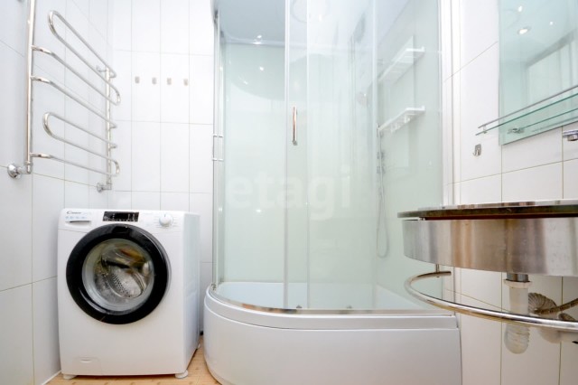 3 комн., 105 м², Монолитно-каркасный, 203 мкрн. 16