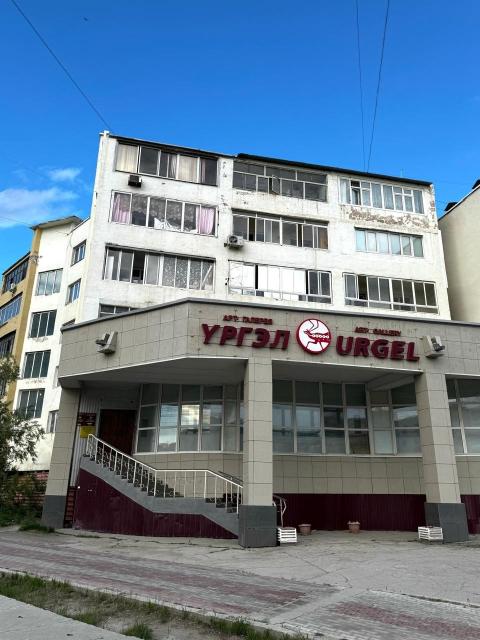 3 комн., 69 м², Инд. планировка, Центр - район пл. Комсомольская 11