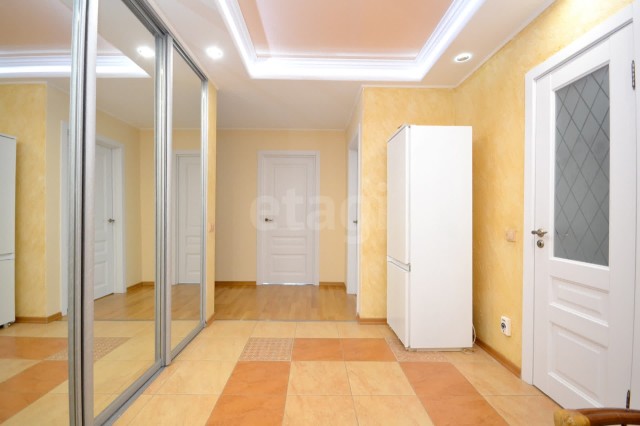 3 комн., 105 м², Монолитно-каркасный, 203 мкрн. 12