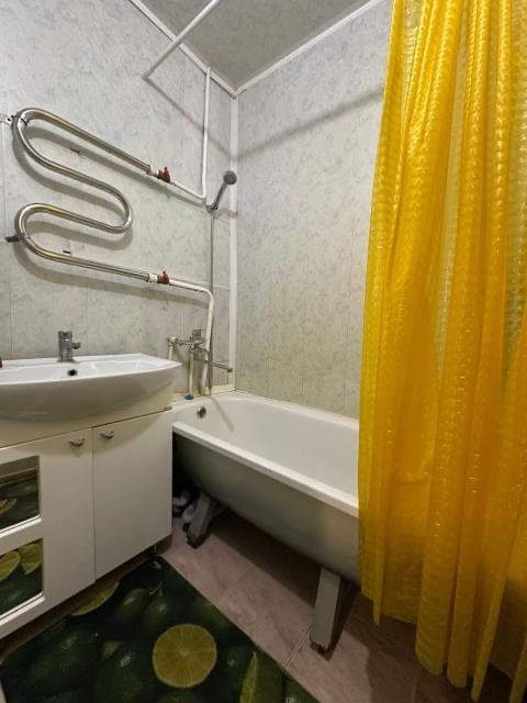 3 комн., Дерев. б/у, Сайсары 18