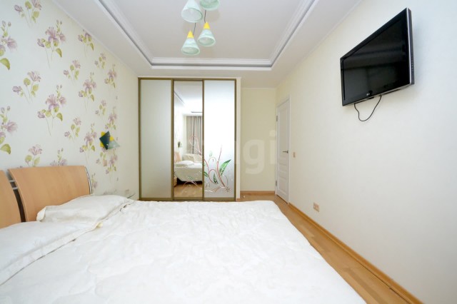 3 комн., 105 м², Монолитно-каркасный, 203 мкрн. 11