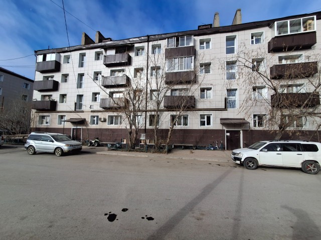 2 комн., 43 м², Блочный, Жатай