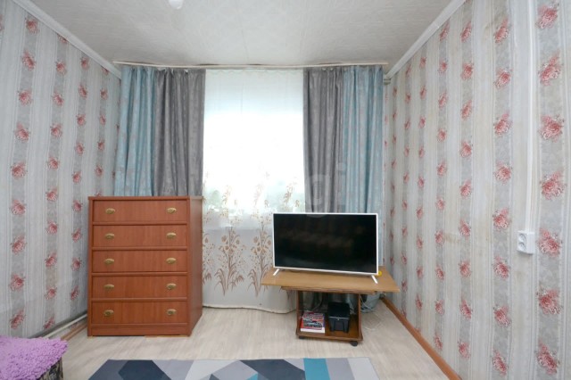 3 комн., 52 м², Дерев. ч/б, Сайсары