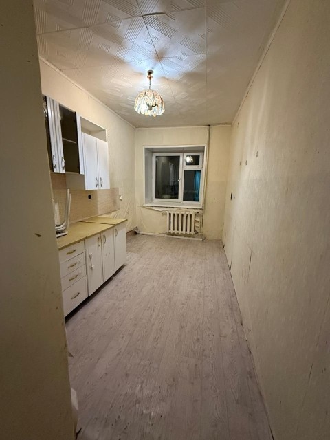 3 комн., Блочный, Марха 4