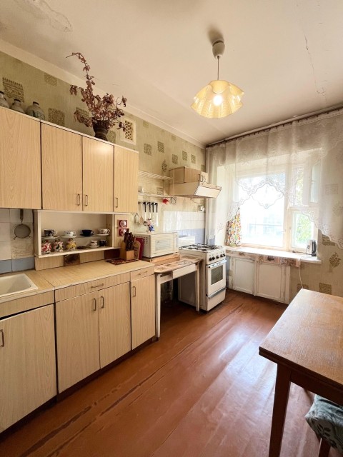 3 комн., 68 м², Блочный, Гимеин 2