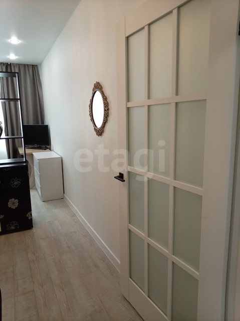 1 комн., 39 м², Монолитно-каркасный, Центр - район пл. Дружбы 6