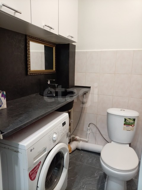 1 комн., 39 м², Монолитно-каркасный, Центр - район пл. Дружбы 12