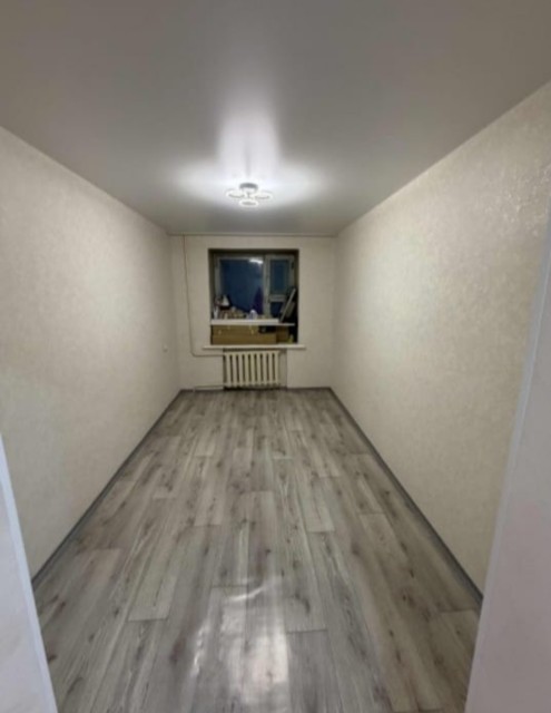 3 комн., 50 м², Блочный, Авиапорт 3