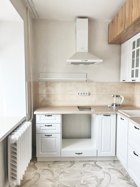 2 комн., 46 м², Инд. планировка, Дом быта 2