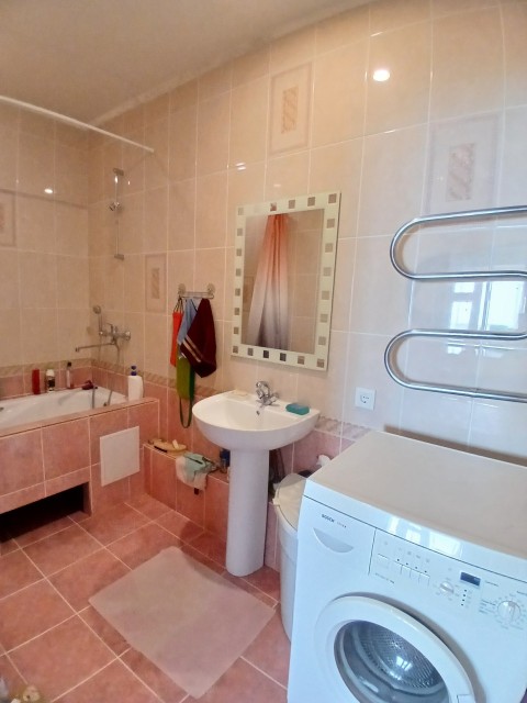 3 комн., 112 серия, Сахацирк 7