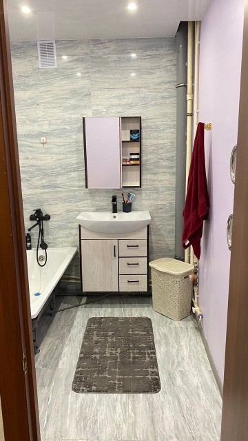 3 комн., Монолитно-каркасный, Рабочий городок, Водоканал 16