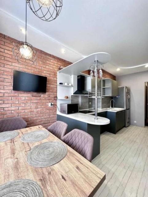 2 комн., 60 м², Монолитно-каркасный, 103 квартал (Ростелеком) 2