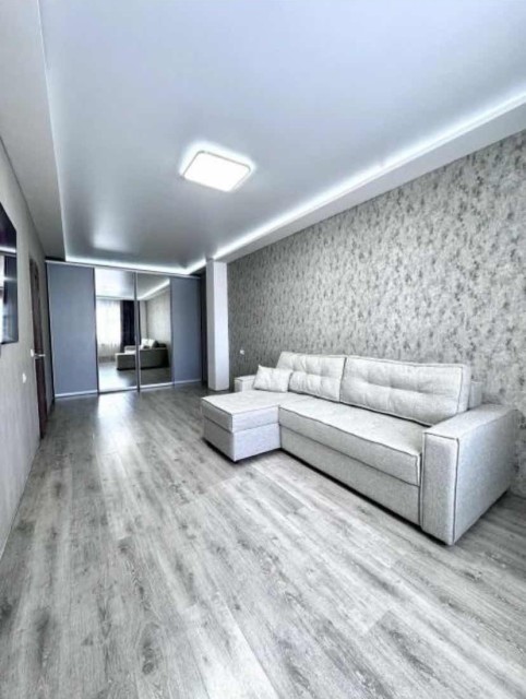 2 комн., 60 м², Монолитно-каркасный, 103 квартал (Ростелеком)