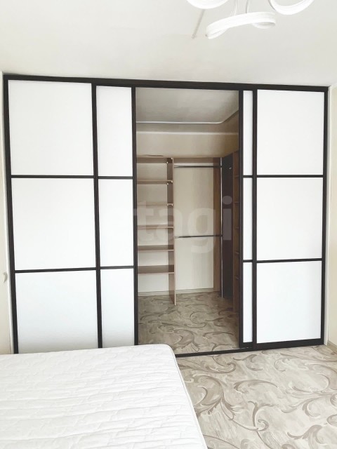 2 комн., 46 м², Инд. планировка, Дом быта 13