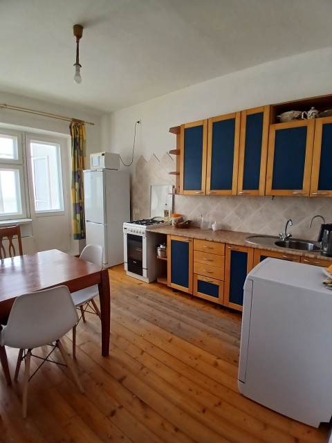 3 комн., 112 серия, Сахацирк 5