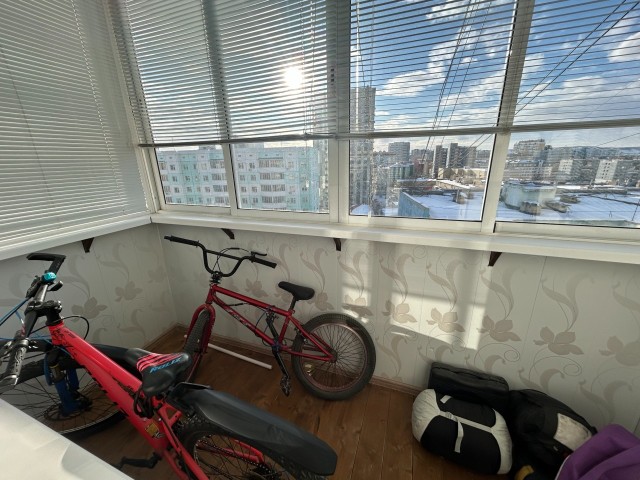 2 комн., 45 м², Монолитно-каркасный, Площадь Победы 12