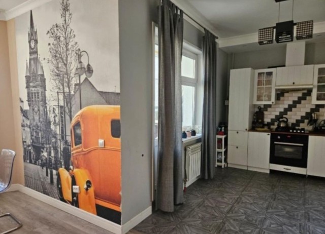 3 комн., Монолитно-каркасный, Автовокзал 2