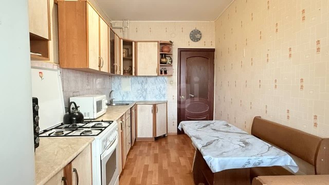 2 комн., 55 м², Инд. планировка, Площадь Победы 4