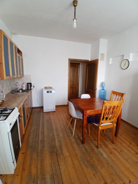 3 комн., 112 серия, Сахацирк 4