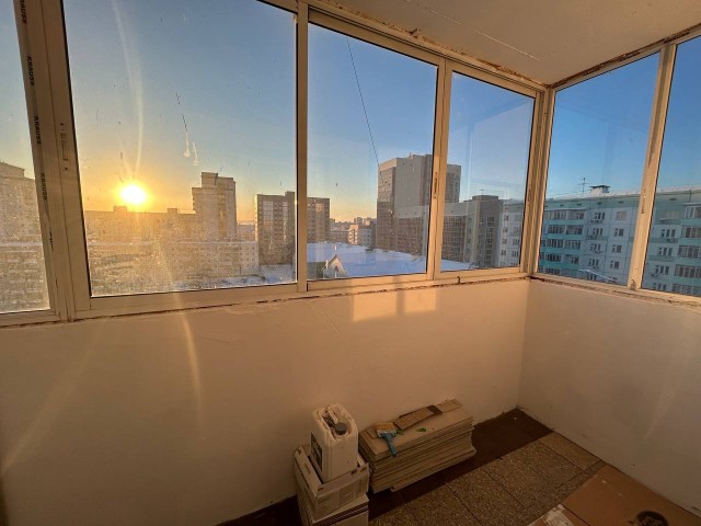 2 комн., 68 м², Монолитно-каркасный, Площадь Победы 15