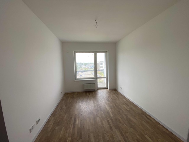 3 комн., 84 м², Блочный, Другие районы 6