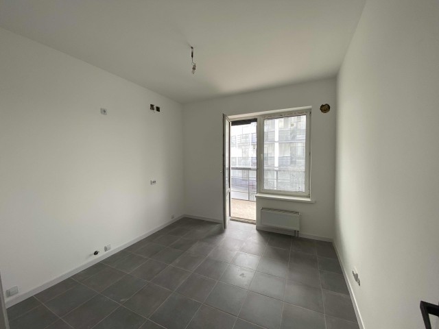 3 комн., 84 м², Блочный, Другие районы 5