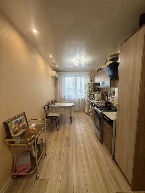 2 комн., 47 м², КПД, Сахацирк 4