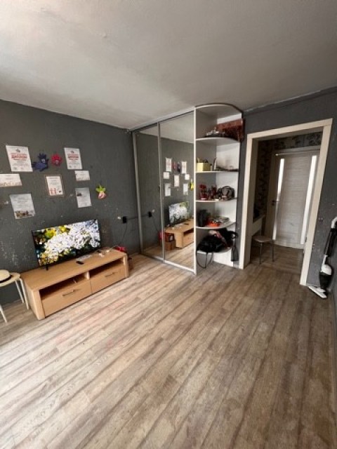 3 комн., 55 м², Блочный, ТЦ "Олонхо" 3