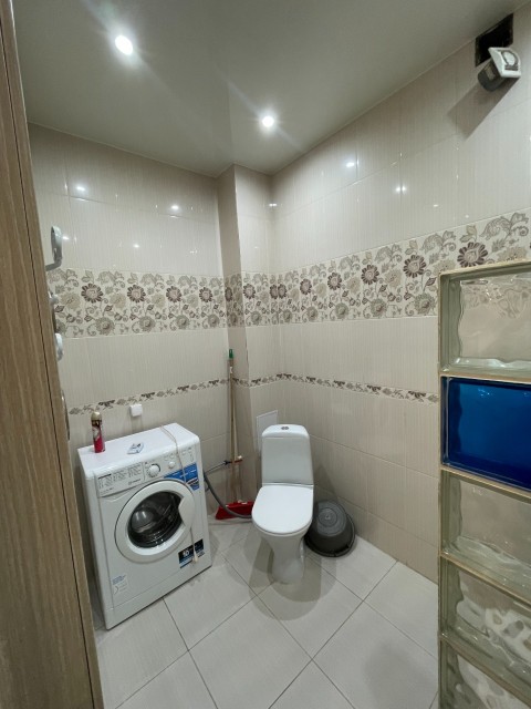 1 комн., 35 м², Монолитно-каркасный, Автодорожная 8