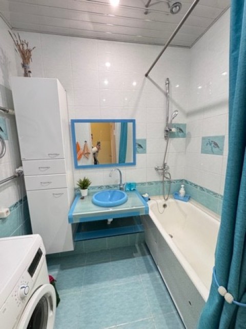 3 комн., 90 м², 112 серия, Сахацирк 6