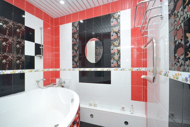 3 комн., 103 м², Монолитно-каркасный, Сахацирк 18