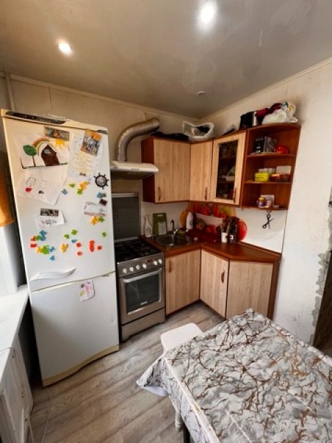 3 комн., 55 м², Блочный, ТЦ "Олонхо" 4