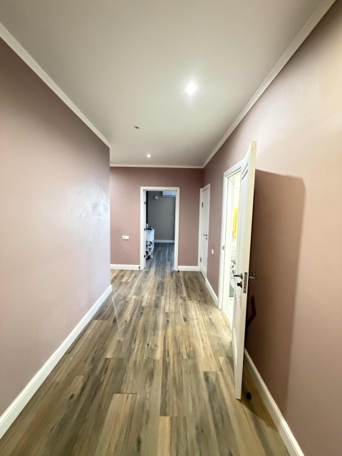 3 комн., 82 м², Монолитно-каркасный, Гимеин 8