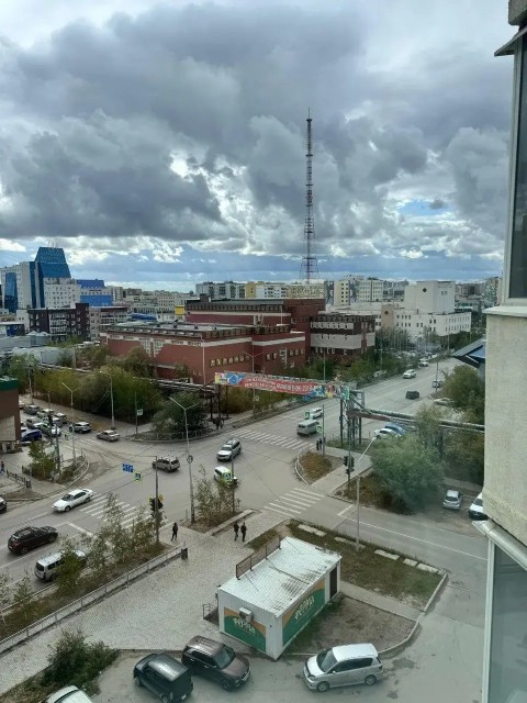 3 комн., 103 м², Монолитно-каркасный, Сахацирк 16