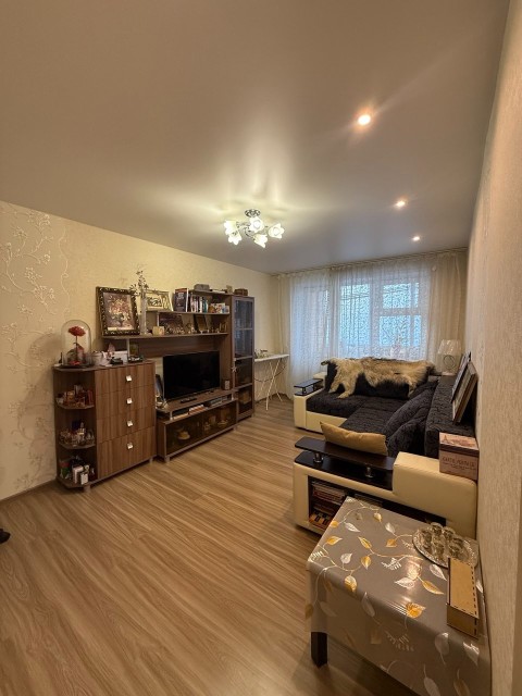 2 комн., 47 м², КПД, Сахацирк 2