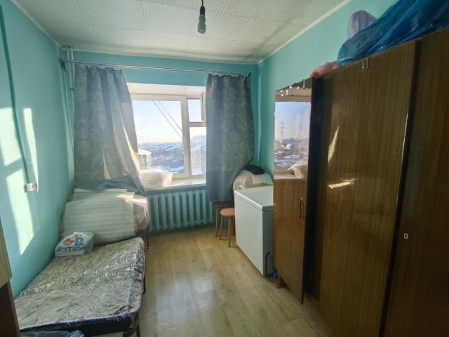 3 комн., Блочный, Кирзавод 9