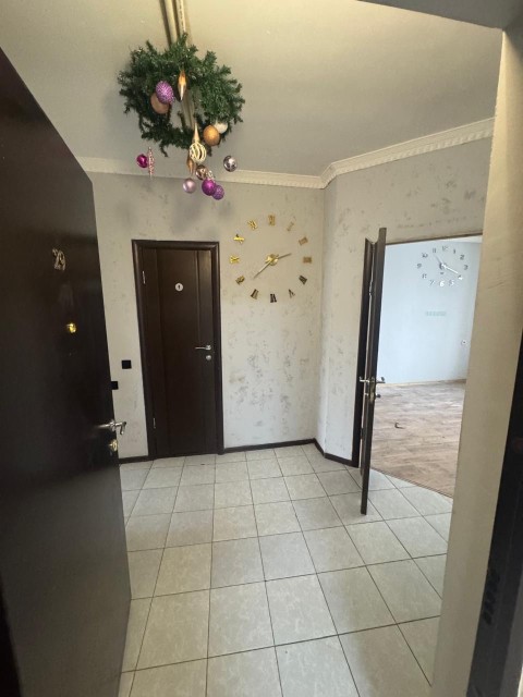 2 комн., Блочный, Центр - район пл. Ленина