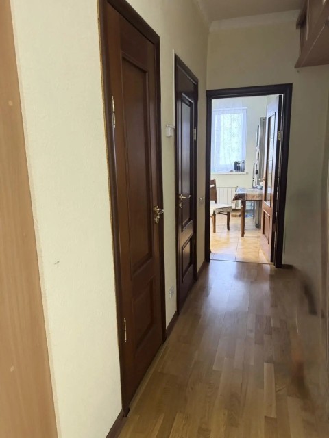 2 комн., 64 м², Монолитно-каркасный, Крестьянский рынок, стадион "Туймаада" 4