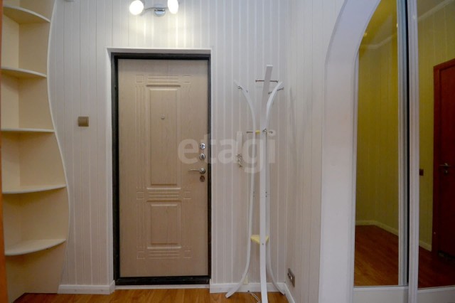 1 комн., 39 м², 112 серия, Площадь Победы 10