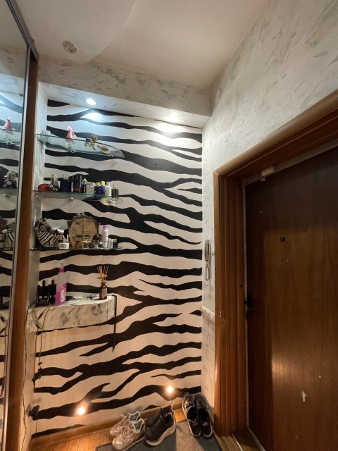 3 комн., 70 м², Инд. планировка, Центр - район пл. Орджоникидзе 12