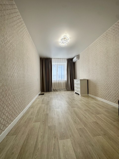 3 комн., 72 м², Инд. планировка, Авиапорт 6