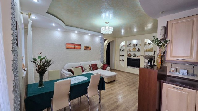 3 комн., Инд. планировка, 103 квартал (Ростелеком)