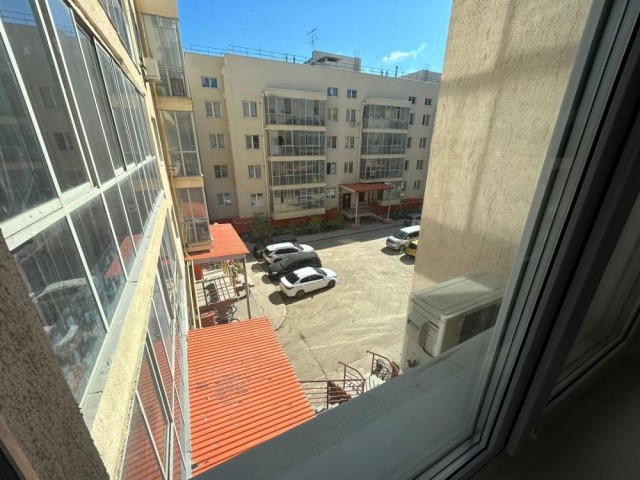 1 комн., 40 м², Монолитно-каркасный, Вилюйский тракт 11