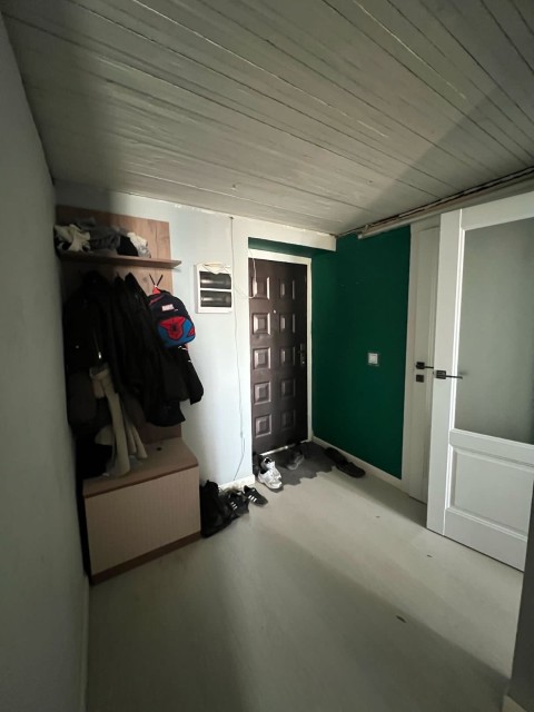 1 комн., Блочный, Областная больница, рынок "Манньыаттаах" 2