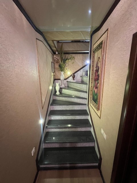 3 комн., 198 м², Монолитно-каркасный, Залог 12